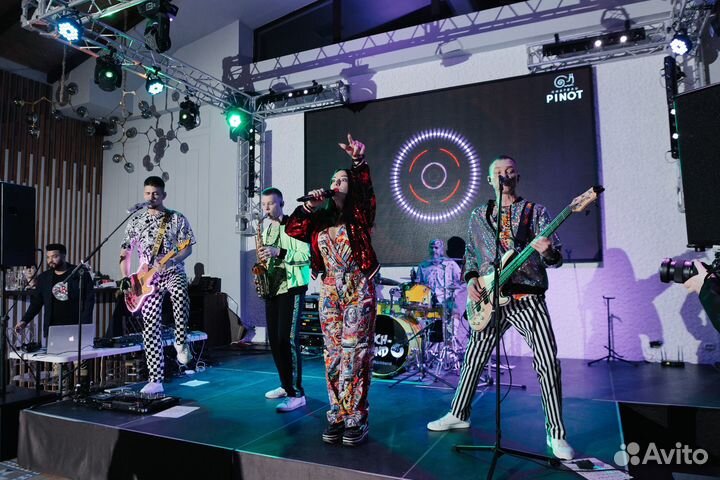 Музыканты Кавер группа Kach band на мероприятие