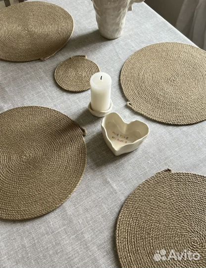 Салфетки на стол сервировочные