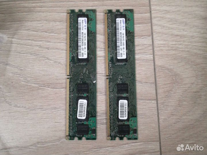 Оперативная память Samsung 1GB 1Rx8 2 шт