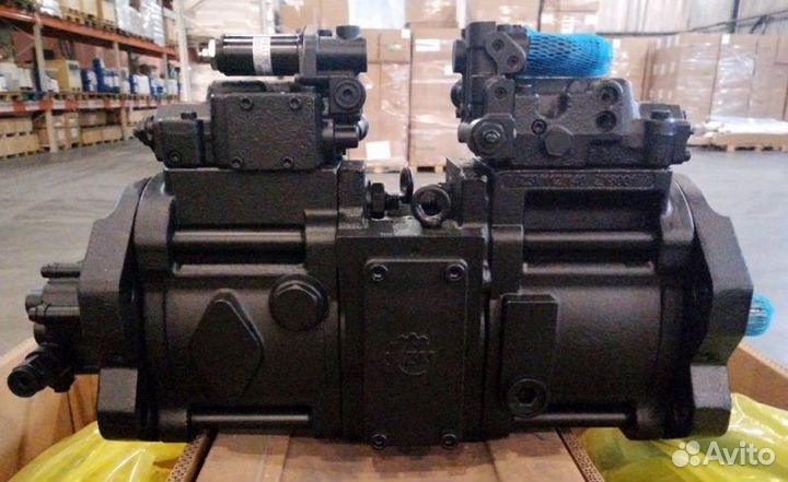 Гидронасос Kobelco SK260LC-8