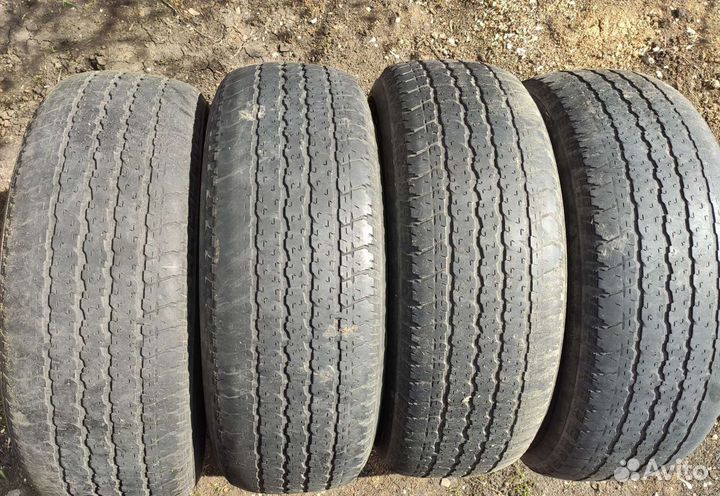 Bridgestone V600 245/65 R17