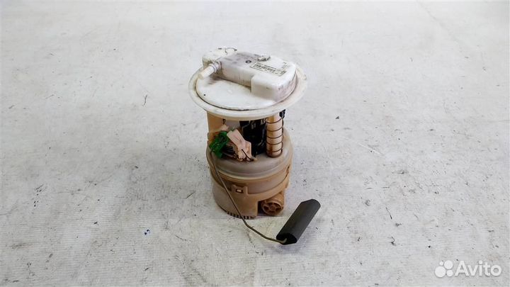 Насос топливный электрический Nissan Almera G15 1