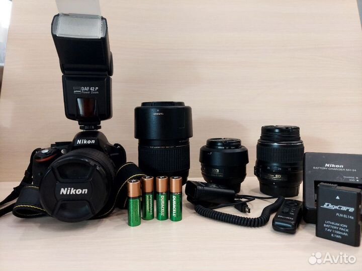 Фотоаппарат Nikon D5100 + Объективы Nikkor и tamro