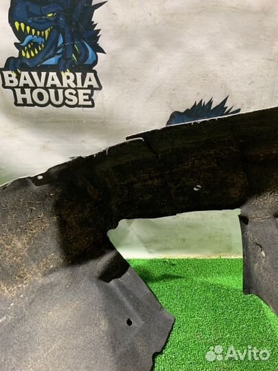 Подкрылок передний правый Audi A5 8T CDN 2014