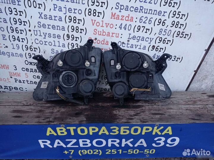 Opel Meriva A Фары левый руль пара 20тр