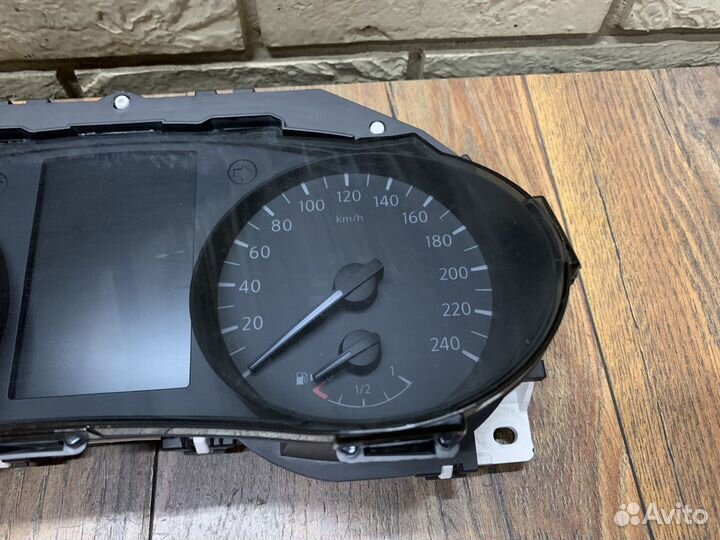 Nissan X-Trail T32 Панель приборов 2.5л QR250DE