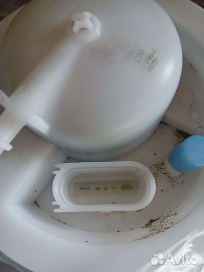 Бензонасос