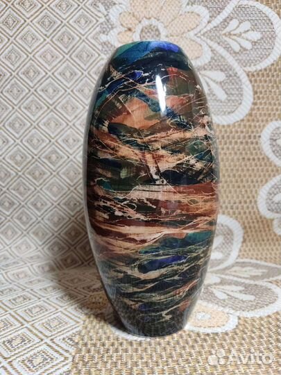 Пестрая керамическая ваза