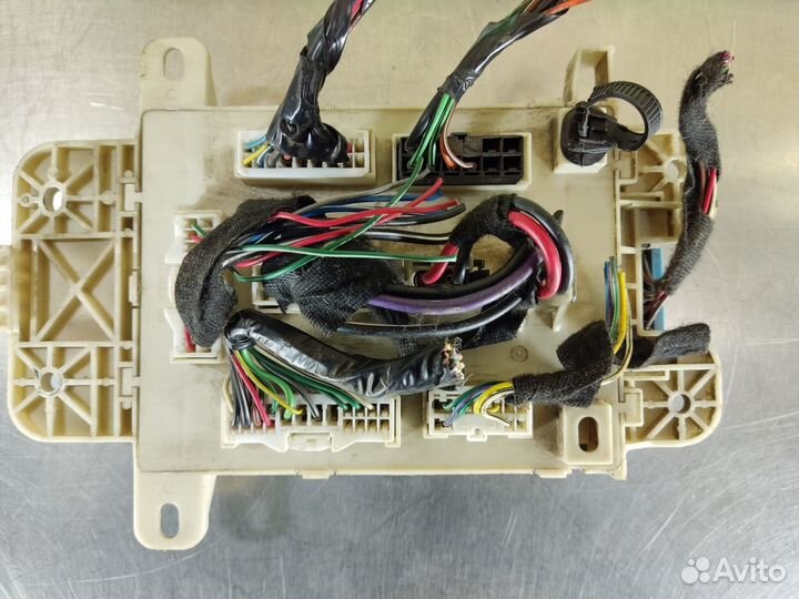 Блок предохранителей салонный Chery Tiggo 2005-201