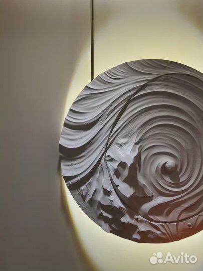 Барельеф / Панно Движение-преодоление