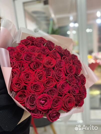 Букет из 25 роз 70см