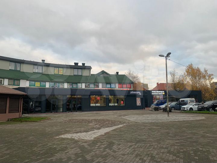 Торговая площадь, 67 м²