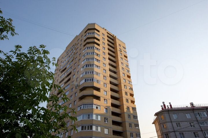 2-к. квартира, 63 м², 9/17 эт.