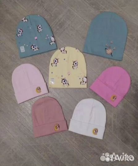 Новые Шапки разные, кепки