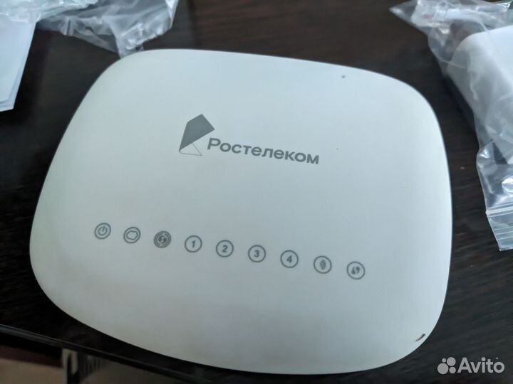 Wifi роутер ZTE zxhn H108N