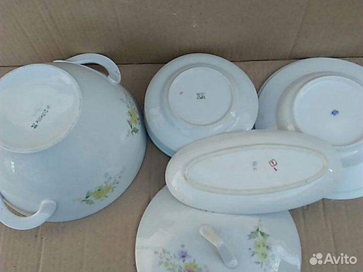 Столовые приборы