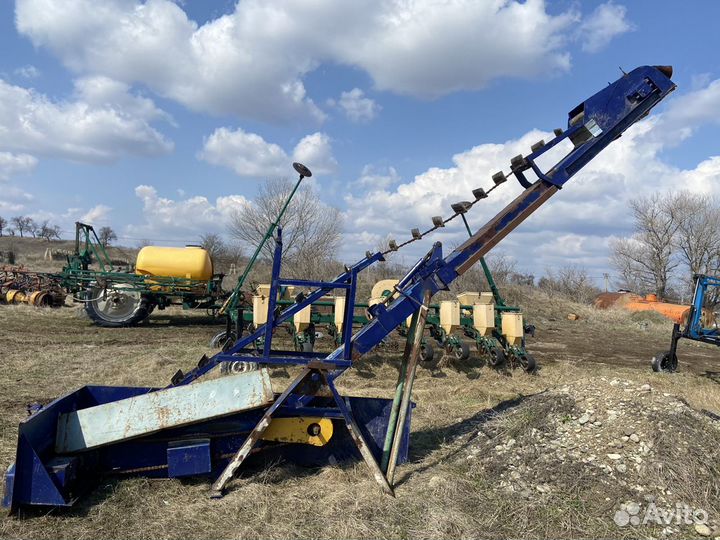 Зернопогрузчик Воронежсельмаш Погрузчик зерна (ПЗМ-80), 2014