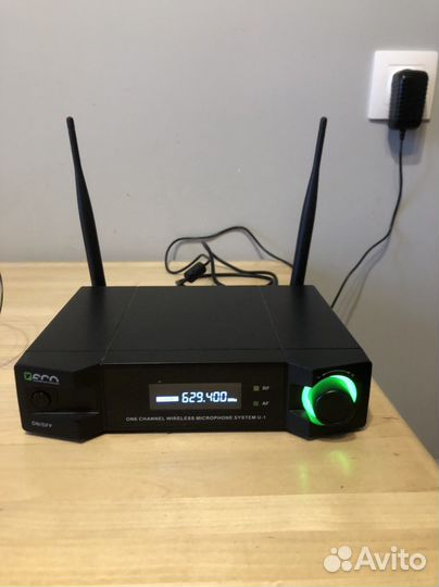 Беспроводная микрофонная система