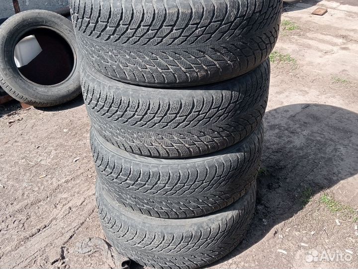 Nokian Tyres Hakkapeliitta R3 245/45 R19