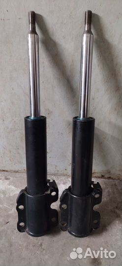 Стойки kayaba на MB sprinter