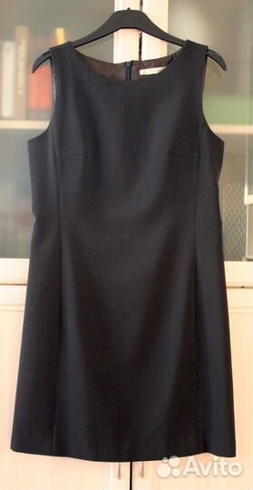 Маленькое черное платье, размер 44