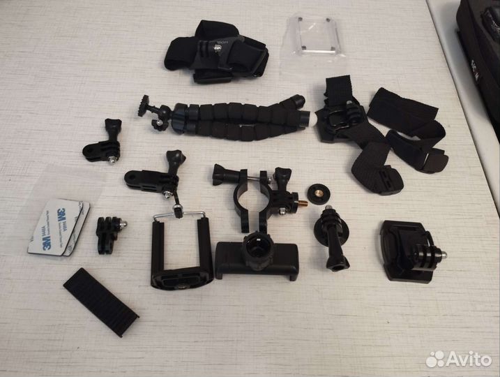 Экшн камера sjcam sj4000 wifi с аксессуарами новая