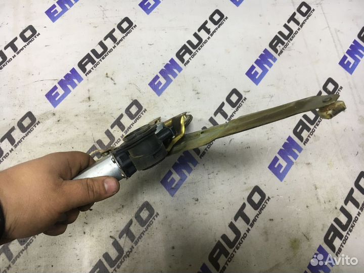 Стеклоподъемник задний левый Бад Ф3