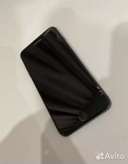 Телефон iPhone 8 plus