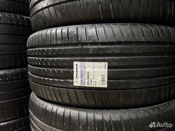 Michelin Pilot Sport 4 SUV 285/45 R22 114Y