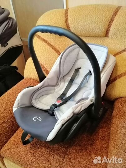 Коляска zippy 3 в 1