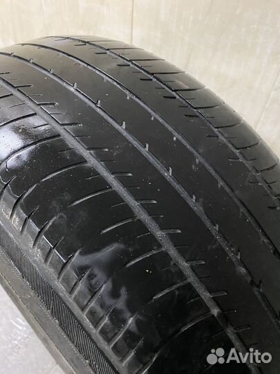 Yokohama Advan db decibel 21.5/55 R17 94