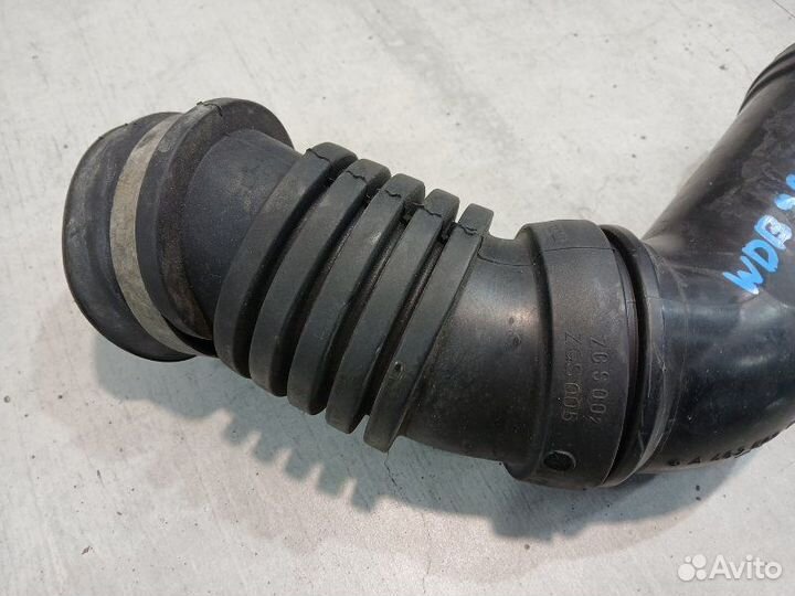 Патрубок воздушный Mercedes G500 W463 113.962 2005
