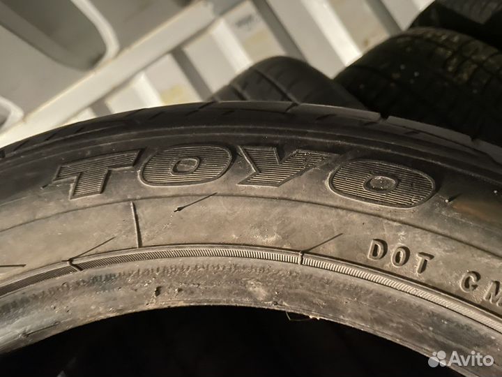 Toyo DRB 215/50 R17