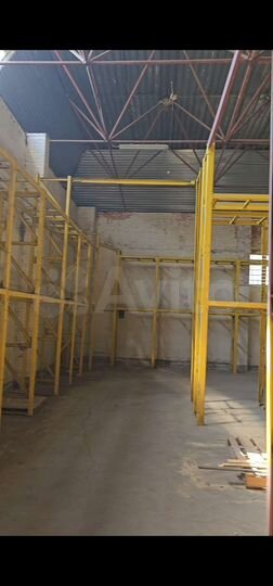 Склад, 700 м²