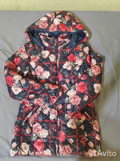 Куртки на девочку