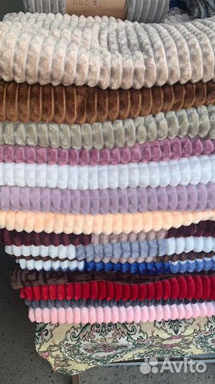 Плед бубоны, полоска, кубик, версаче