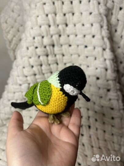 Вязаные новогодние игрушки Зайцы 2023