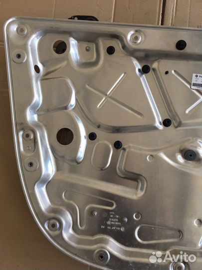 Стеклоподъемник передний Фольксваген Фаэтон(1474)