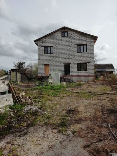 Коттедж 274,5 м² на участке 14 сот.