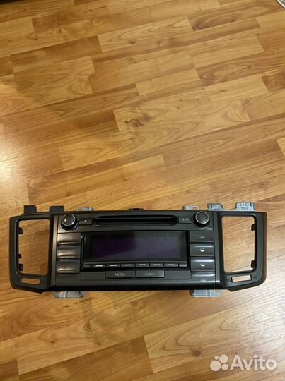 Штатная мультимедиа toyota rav-4