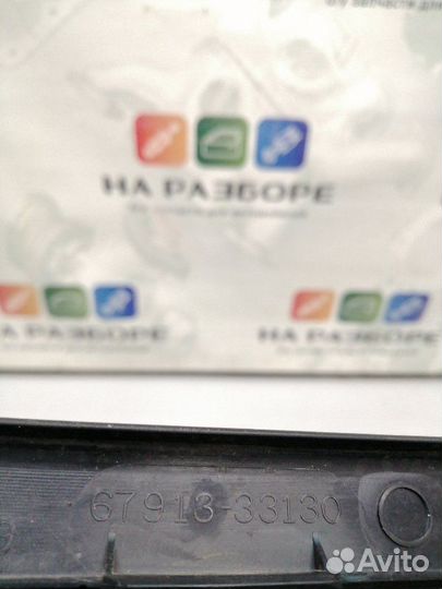 Накладка на порог внутренняя передняя правая