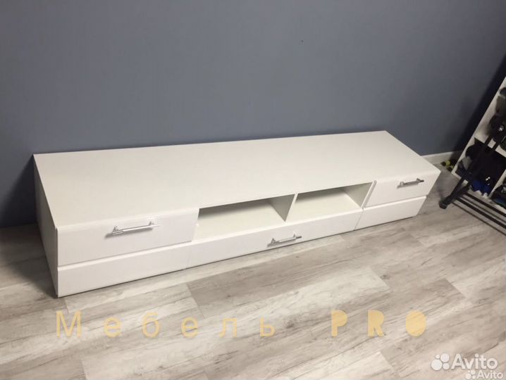 Тумба под телевизор