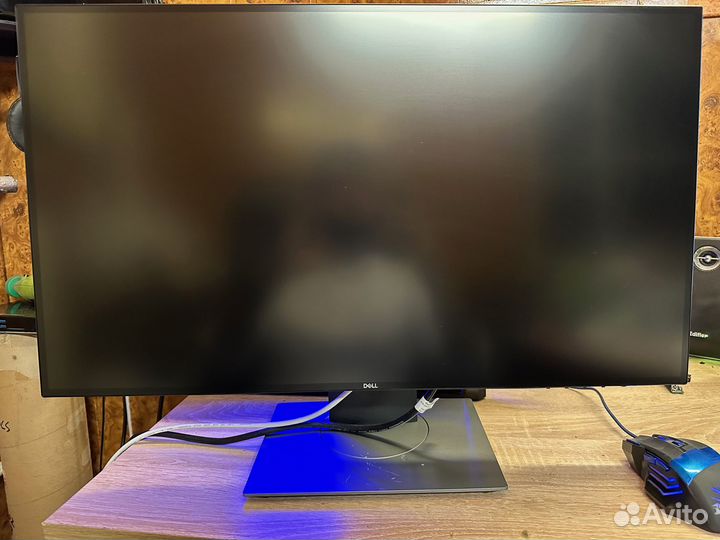 Безрамочный 2K IPS монитор 27