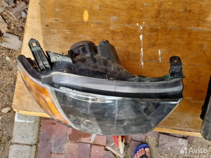 Фары передние на л 200, паджеро спорт