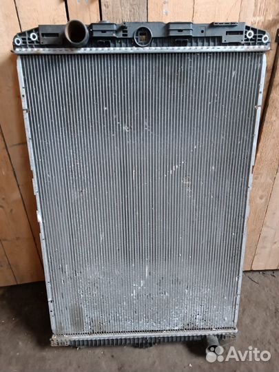 Радиатор охлаждения DAF XF 105