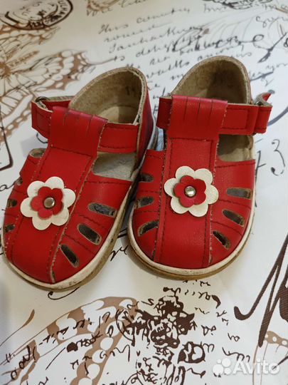 Босоножки для девочки