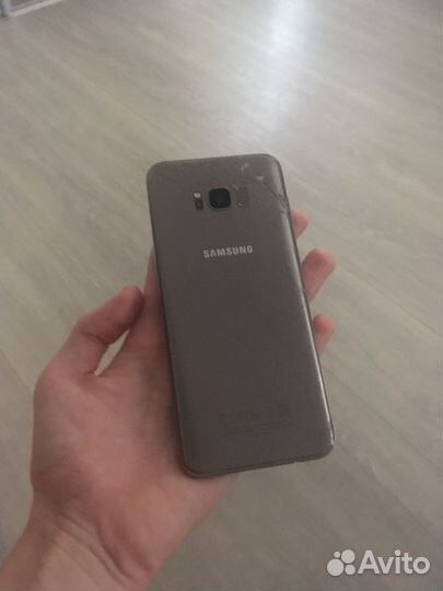 Samsung Galaxy S8+, 4/64 ГБ