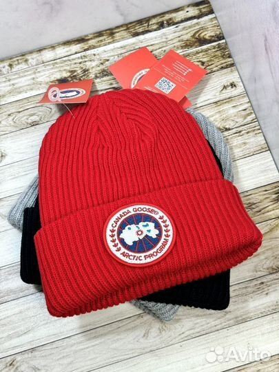 Шапка Canada Goose