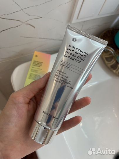 Гель пенка для умывания Allies of skin