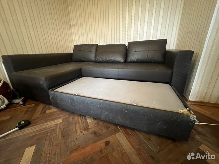 Диван iугловой kea б/у